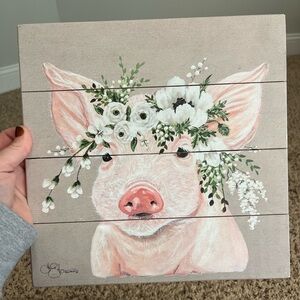 Adorable piggy wall decor